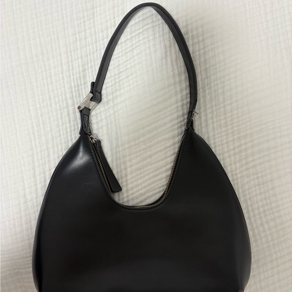 Reeves Bag - Picture 3 of 3